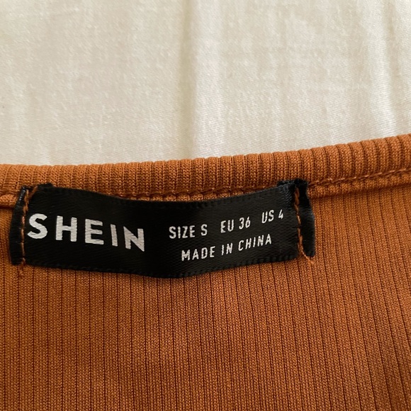 A set from shein - Picture 3 of 3